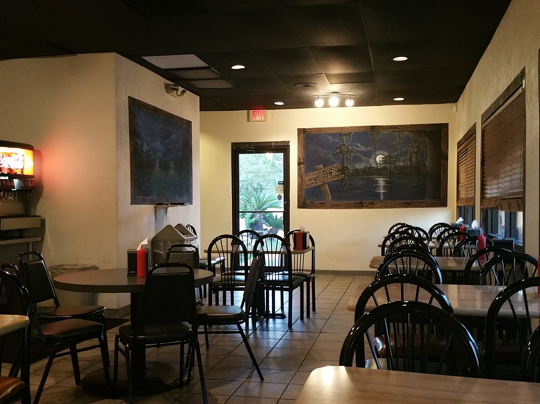 Walker餐馆和美食-Sherwood Poboy