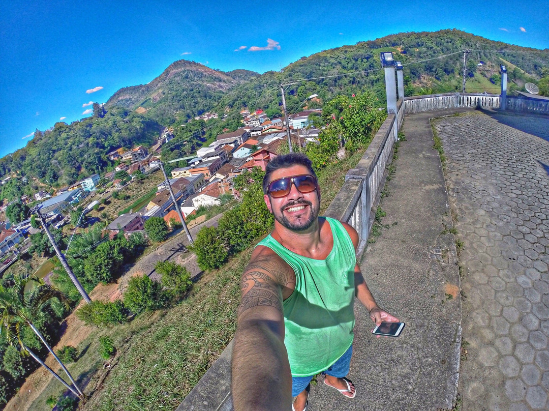 Igreja Matriz Sagrada Familia-Santa Leopoldina必去景点