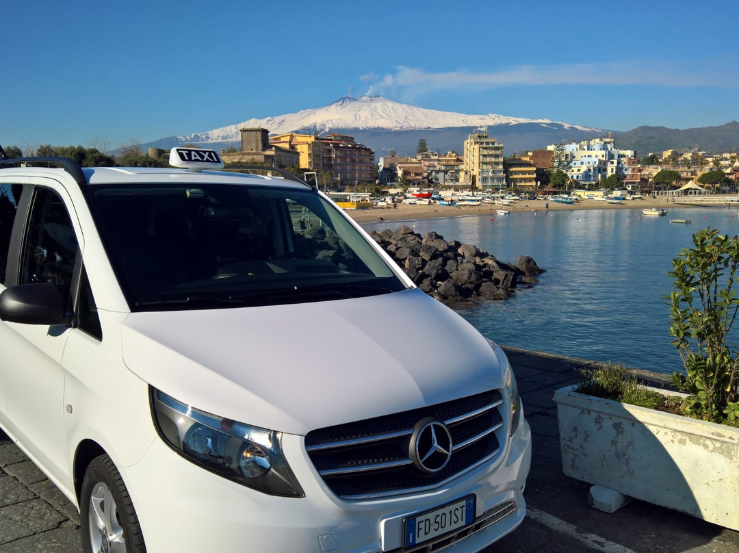 Taxi Messina Alessandro Day Tours景点图片