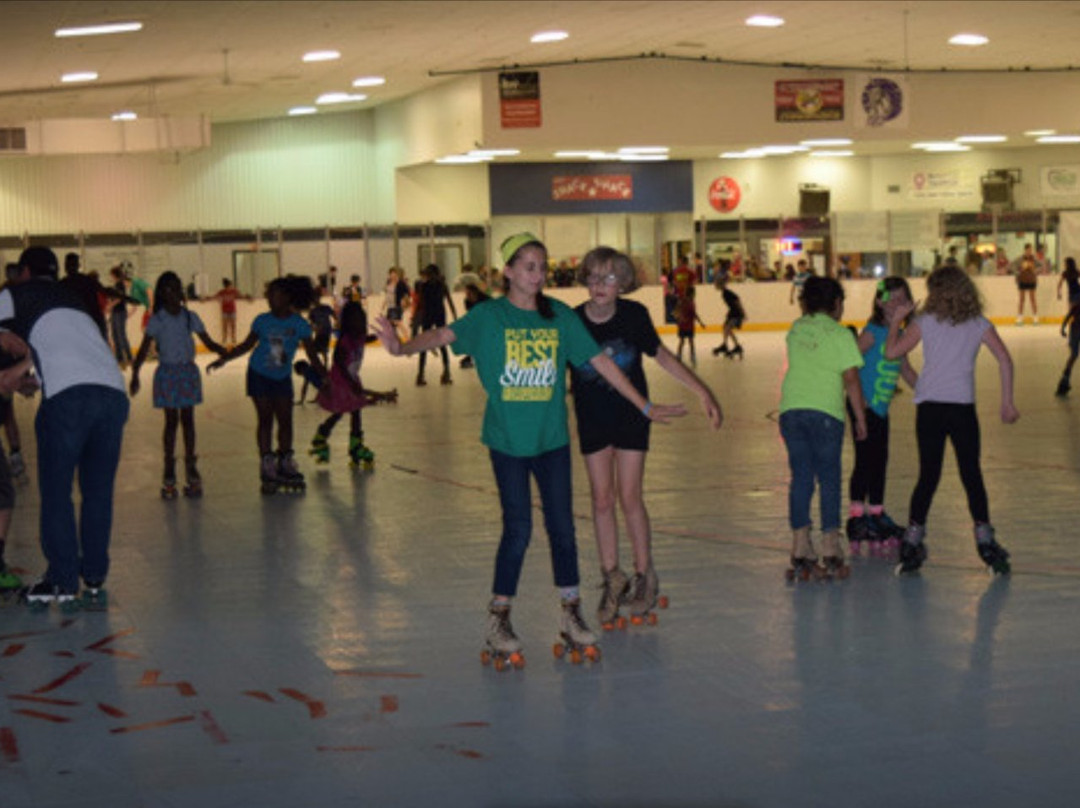 Lone Star Indoor Sports & Event Center-登顿必去景点