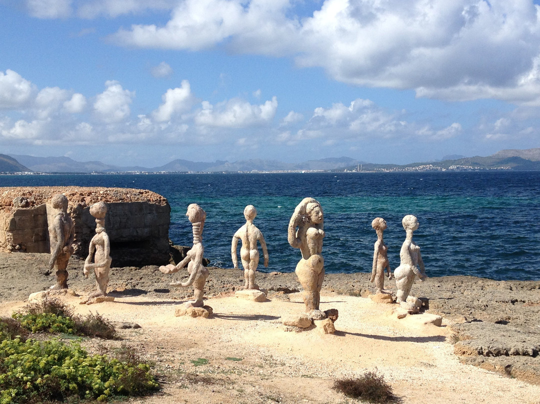 Sculptures at Sea景点图片