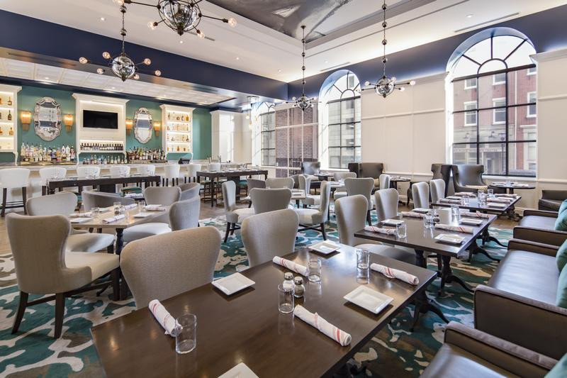 Poets Modern Cocktails & Eats