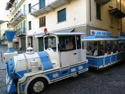 Trenino Turistico di Stresa景点图片