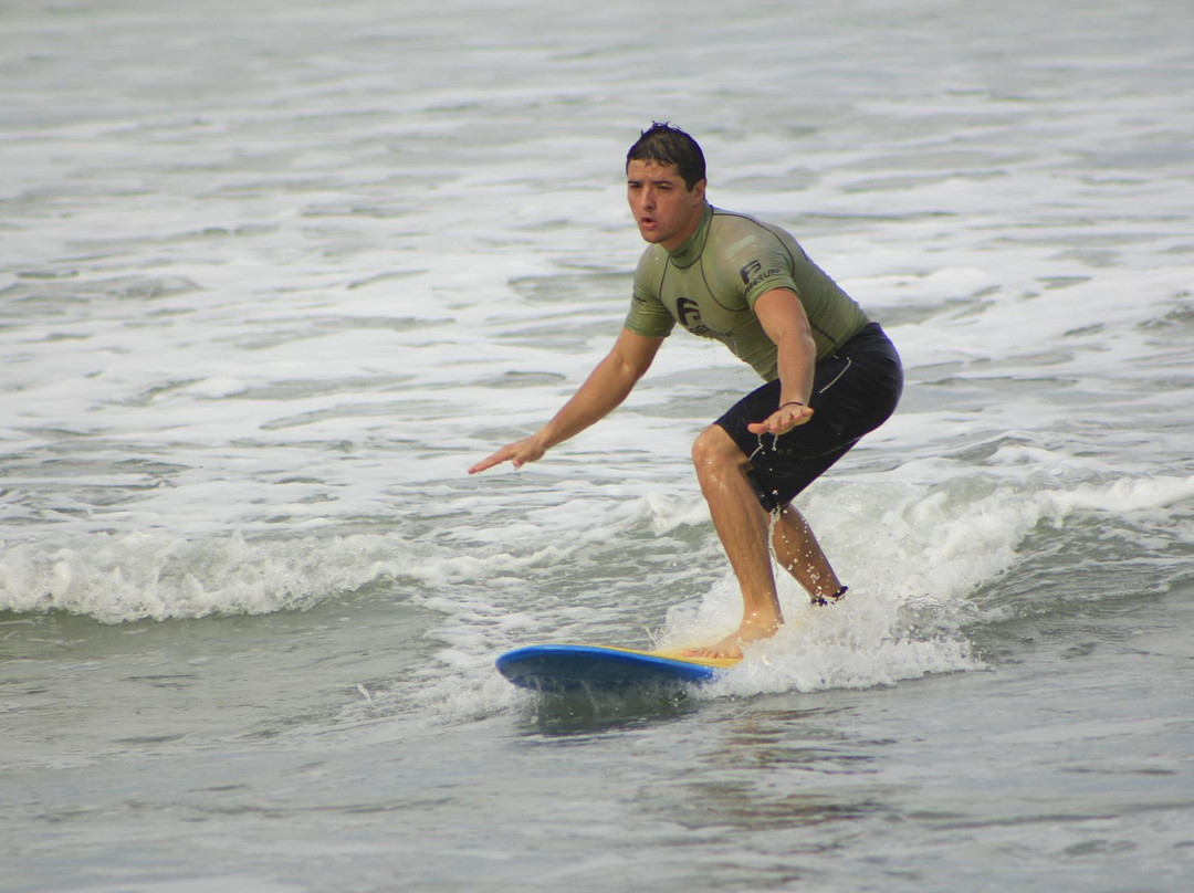 Zecão Surf School-乌巴图巴必去景点