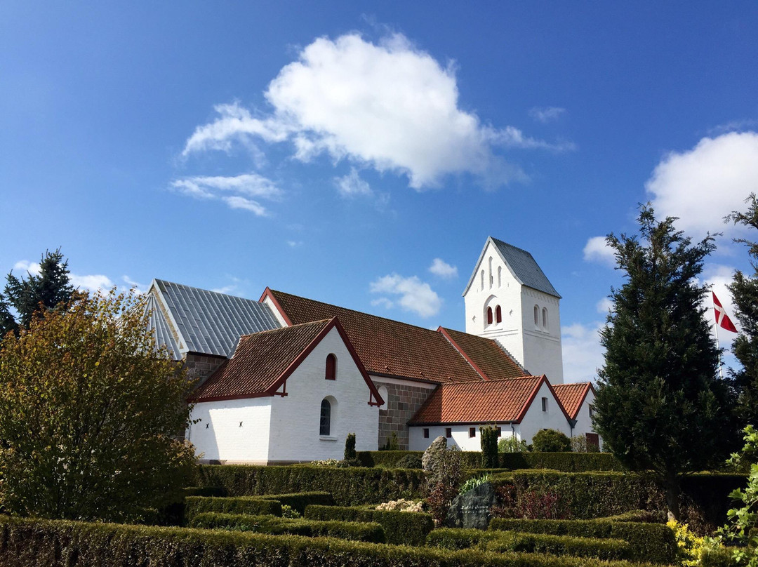 Nr. Tranders Kirke景点图片