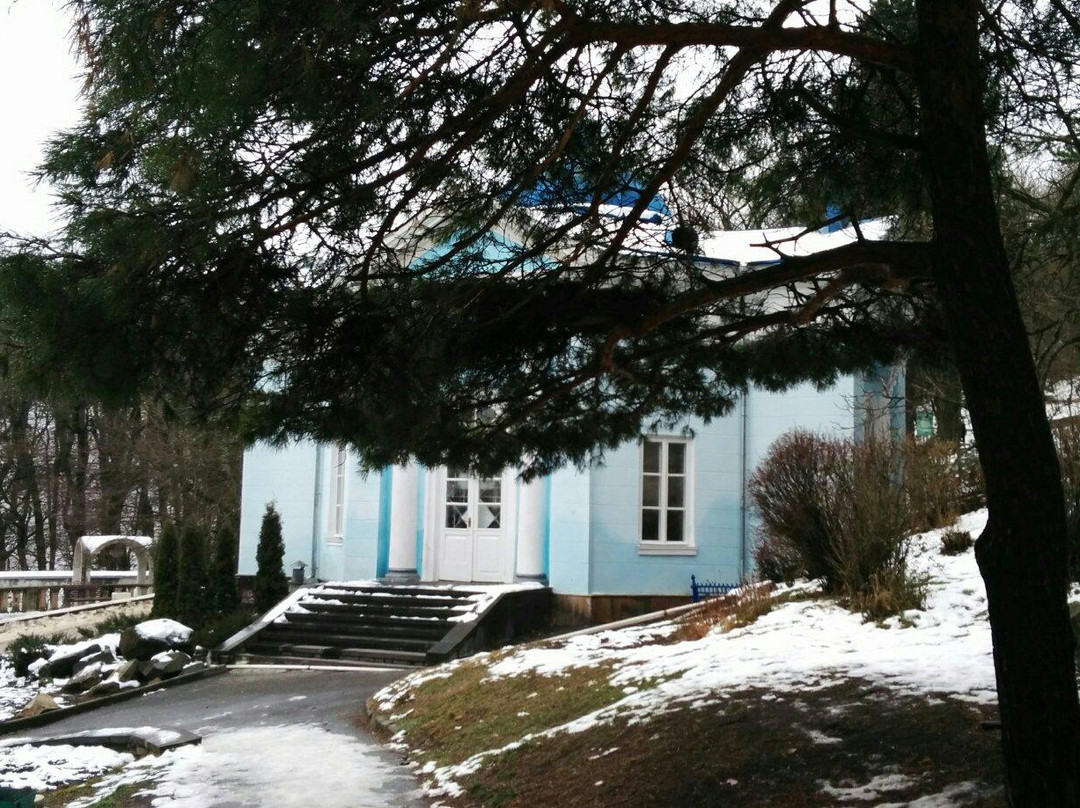 Slavyanovskiy Well Room景点图片
