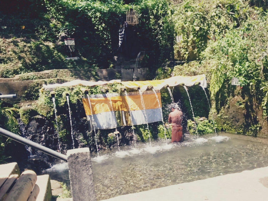 Guliang Kangin Tourist Village景点图片
