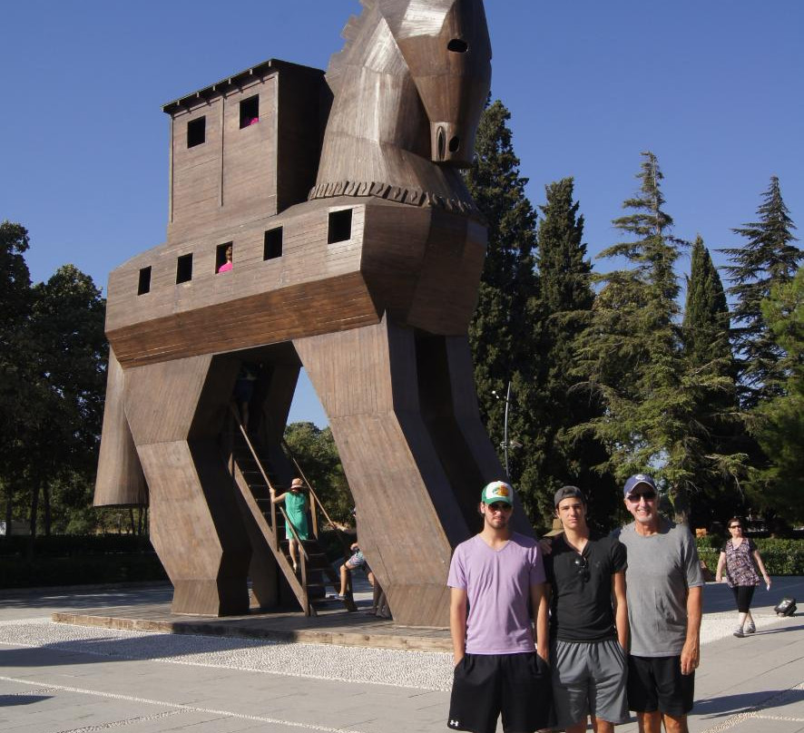 Authentic Holidays Temenus Tour-Private Tours景点图片