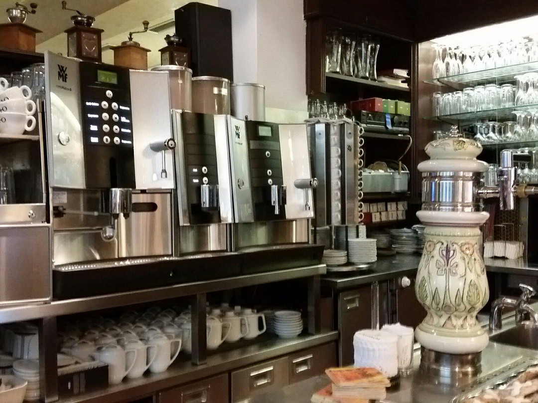 巴特洪堡餐馆和美食-Cafe Eiding