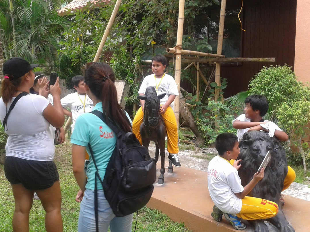 Sampaguita Gardens-卡利波必去景点
