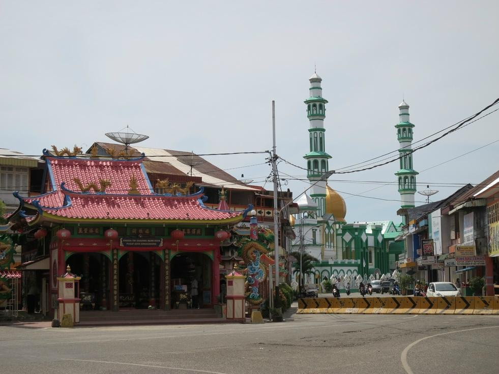 Tri Dharma Bumi Raya Temple-山口洋必去景点