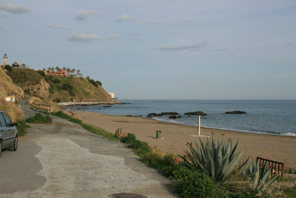 Carvajal Beach景点图片