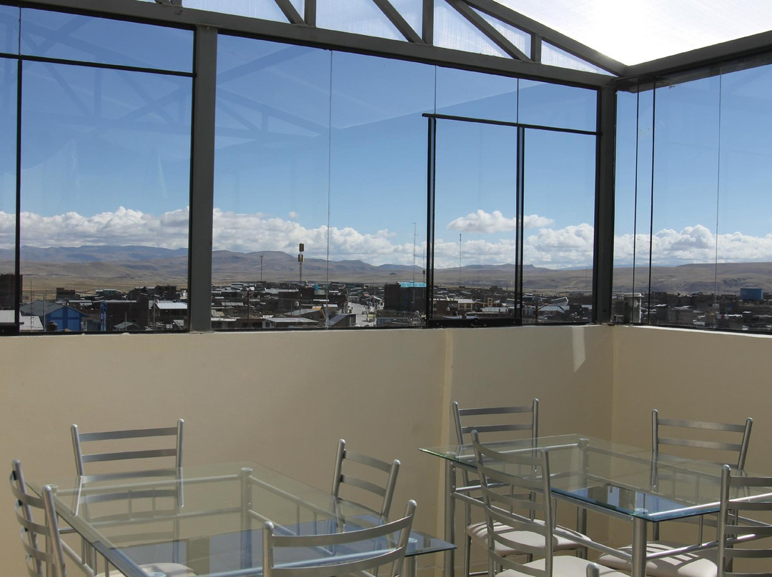 Hostal Sierra Alta Espinar主图