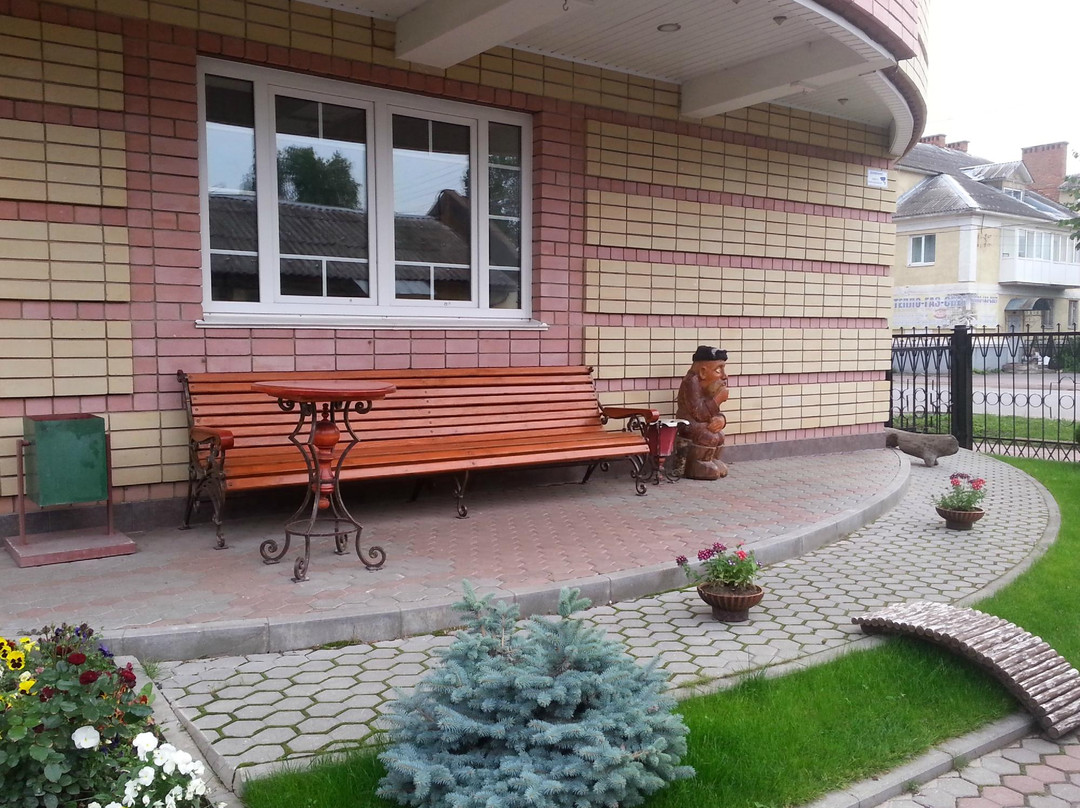 Postoyaly Dvor Inn