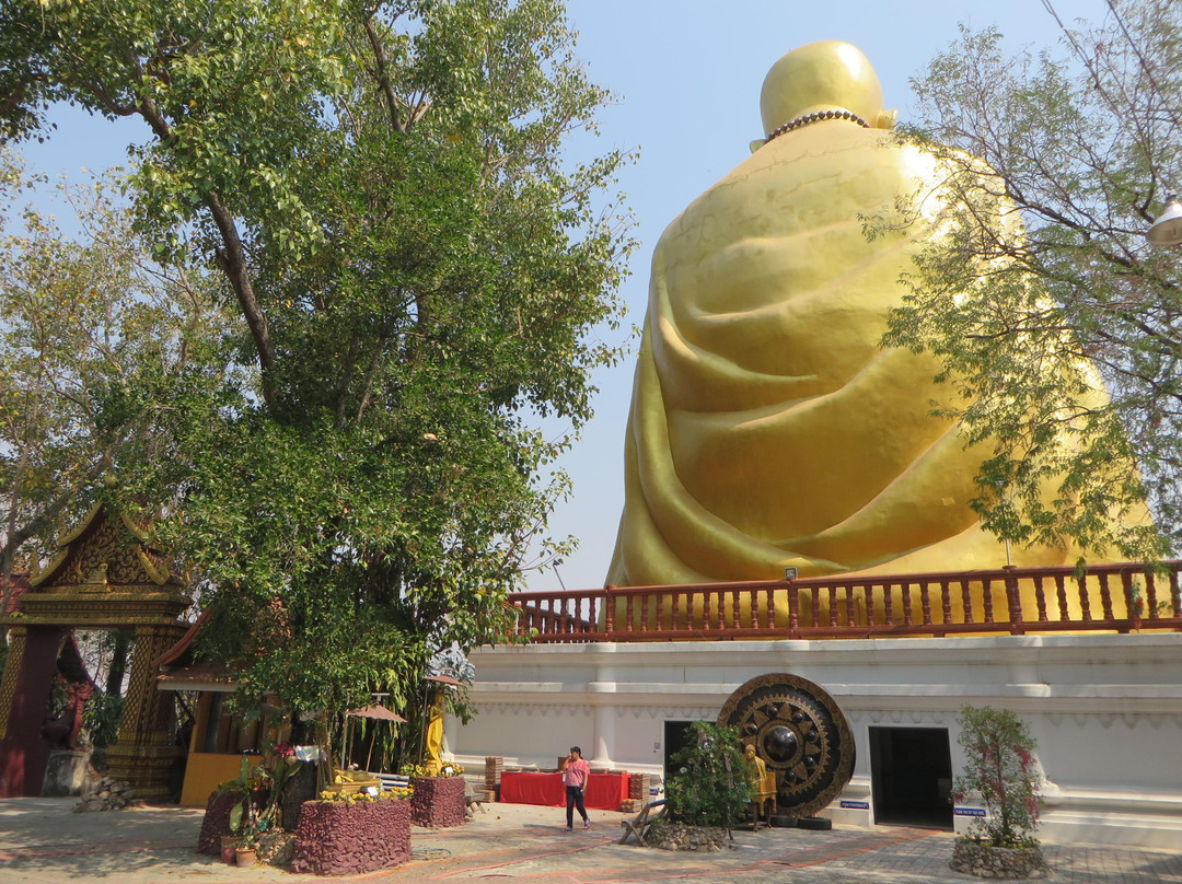Khruba Sriwichai Monument Lamphun-里县必去景点