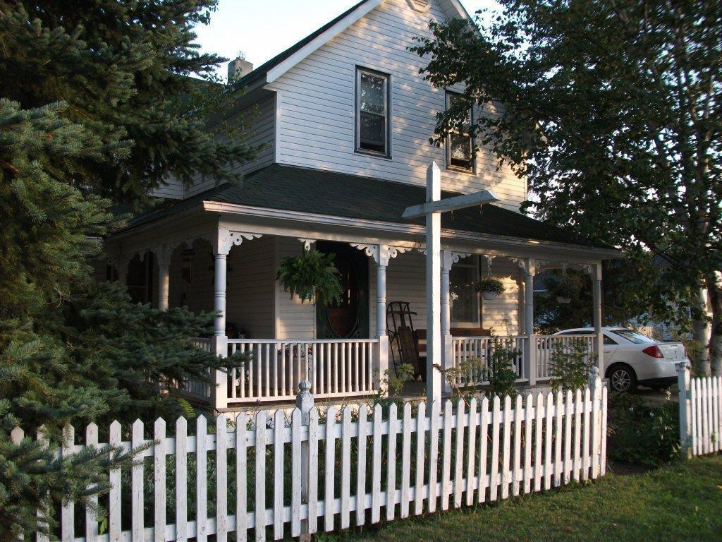 Algonquin Guesthouse