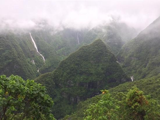 Les Cascades de Takamaka景点图片