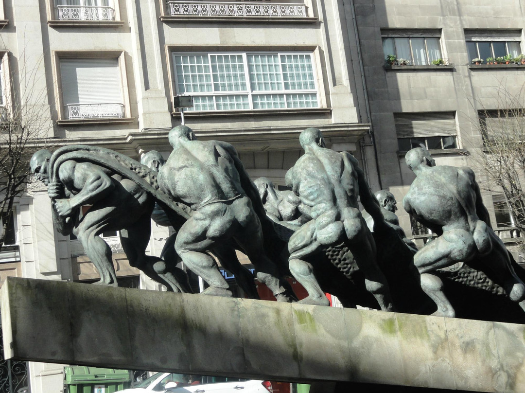 Monumento ao Trabalho景点图片