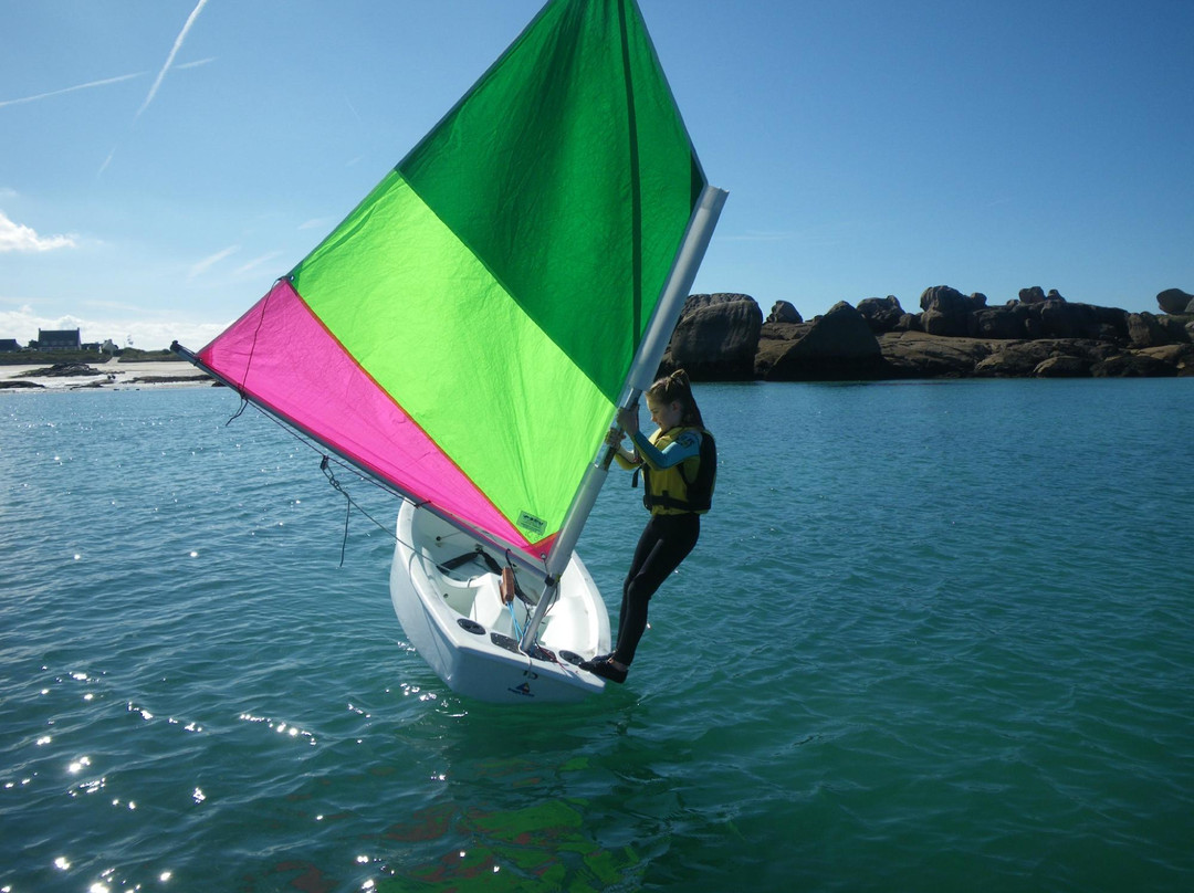 Club Nautique Tregastel-Tregastel必去景点