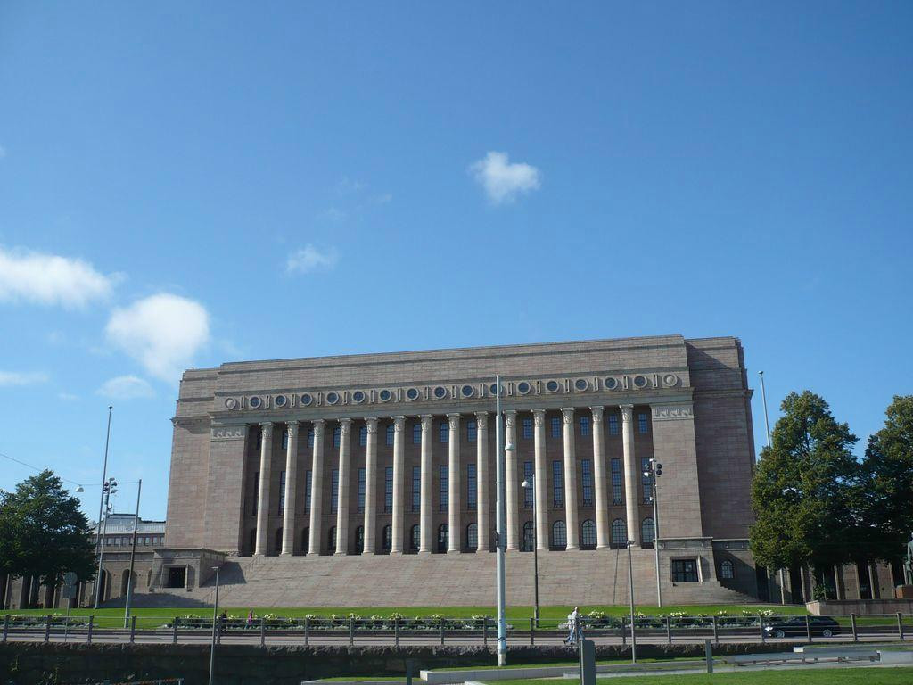 Parliament of Finland-赫尔辛基必去景点