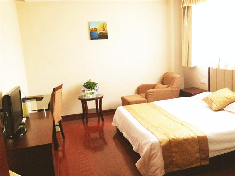 格林豪泰盐城车站商务酒店主图