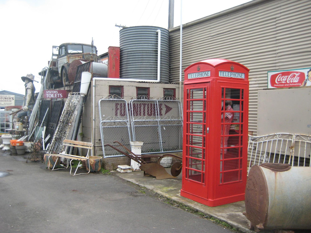 Mailors Flat Antiques-瓦南布尔必去景点