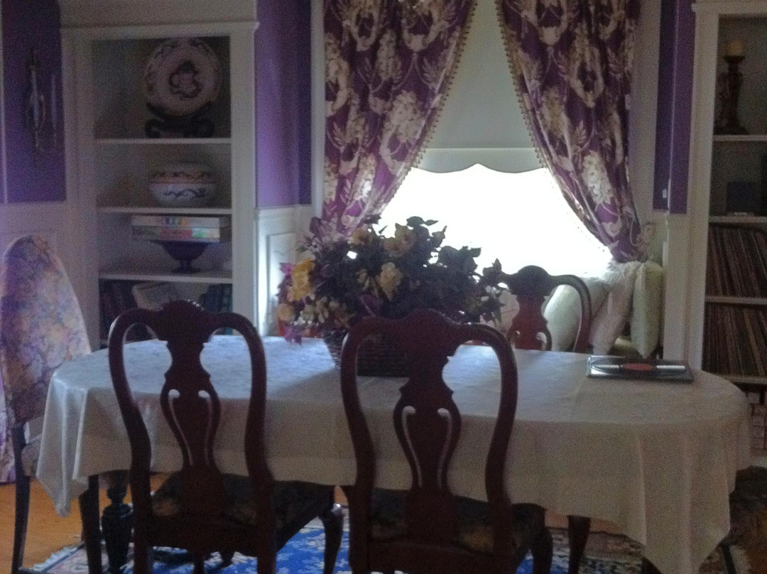 Torrington Manor B&B主图