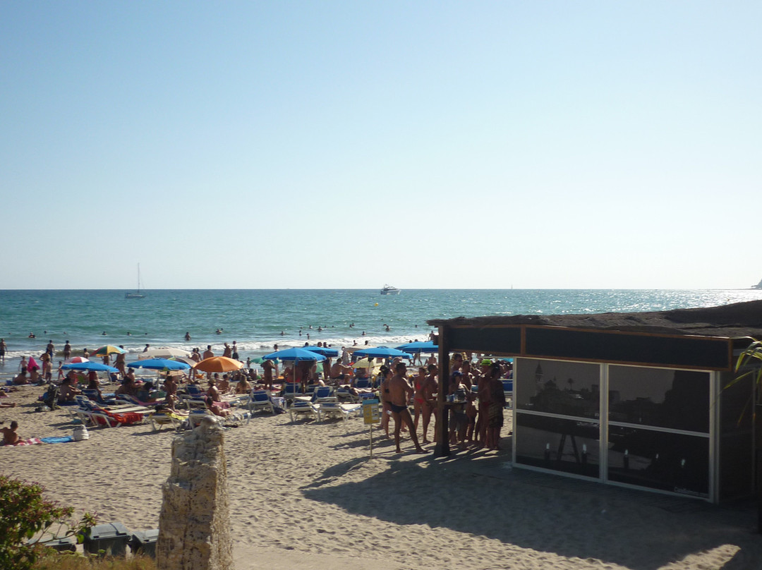 努迪斯塔卡拉巴尔敏斯沙滩-锡切斯必去景点