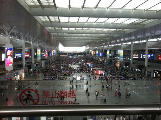 上海虹桥火车站-上海市必去景点