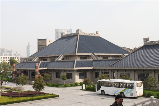 湖北省博物馆-武汉市必去景点