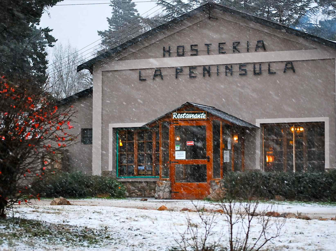 Restaurante y Hosteria La Peninsula