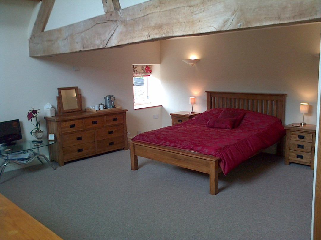 White Haywood Farm B&B主图