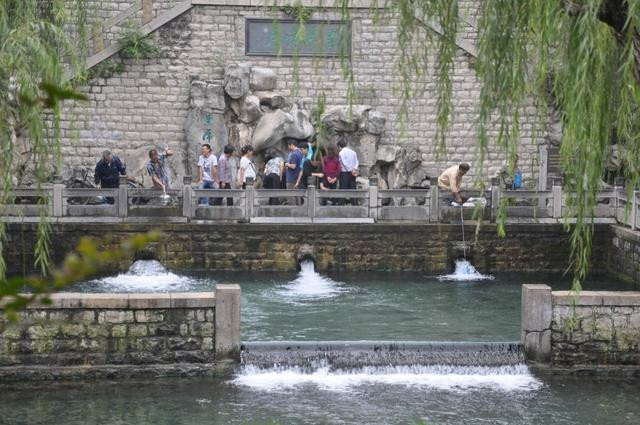 黑虎泉-济南市必去景点