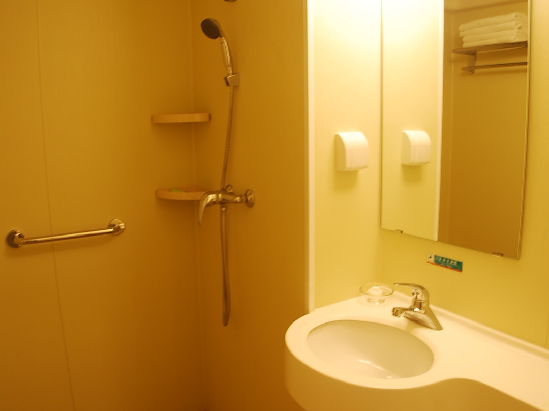 军转大酒店主图