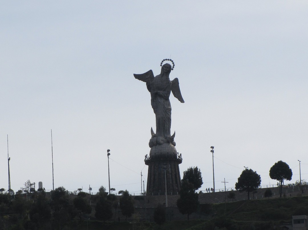 El Panecillo-基多必去景点