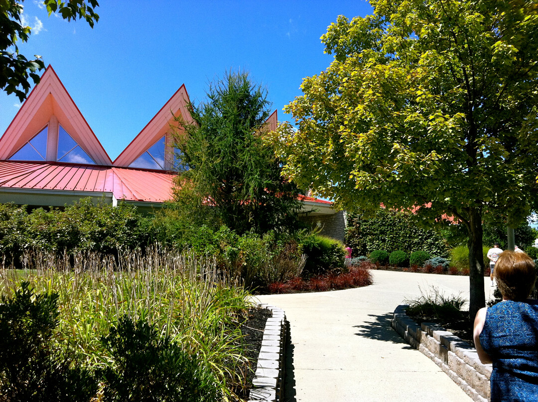 Tamarack Marketplace景点图片