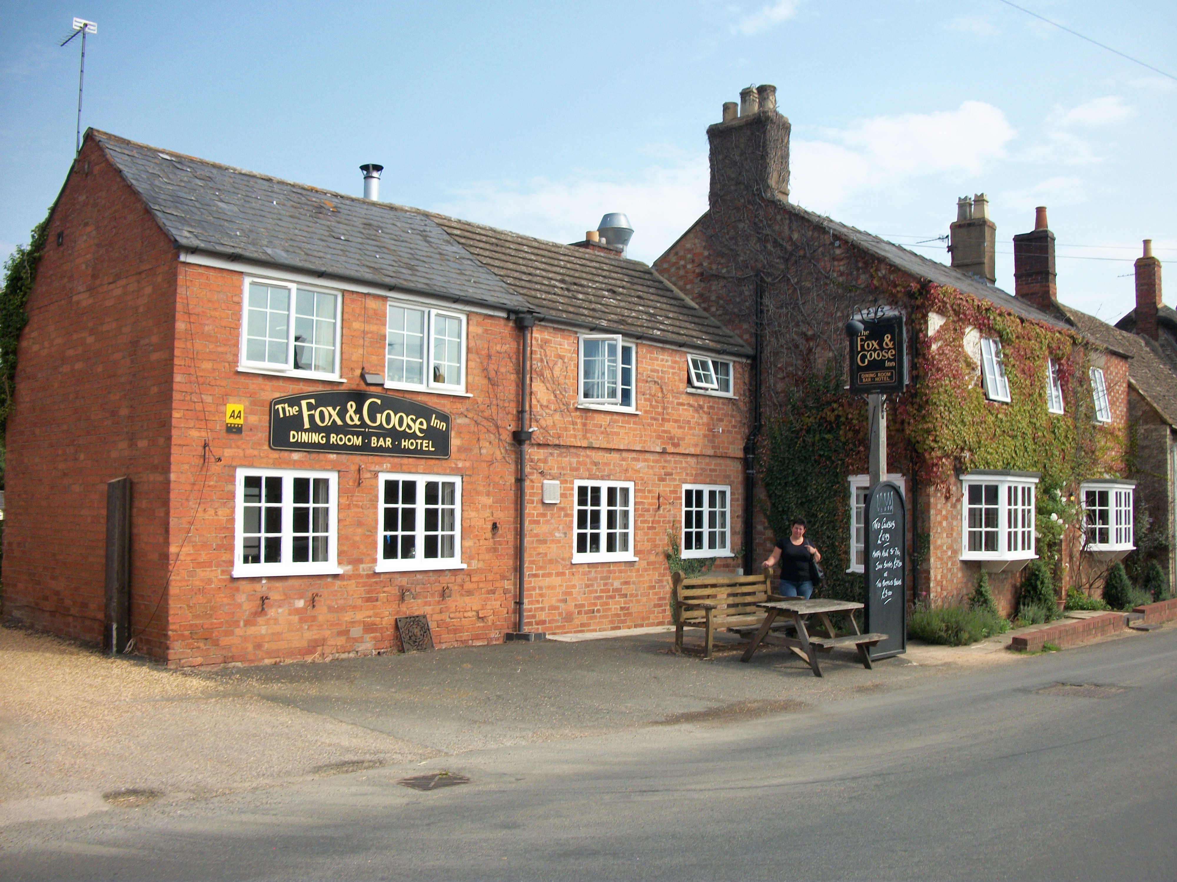 The Fox and Goose Inn-客卧