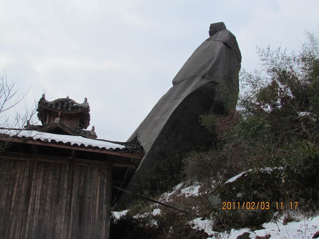 鸡公坡红军烈士纪念亭-绥宁县必去景点