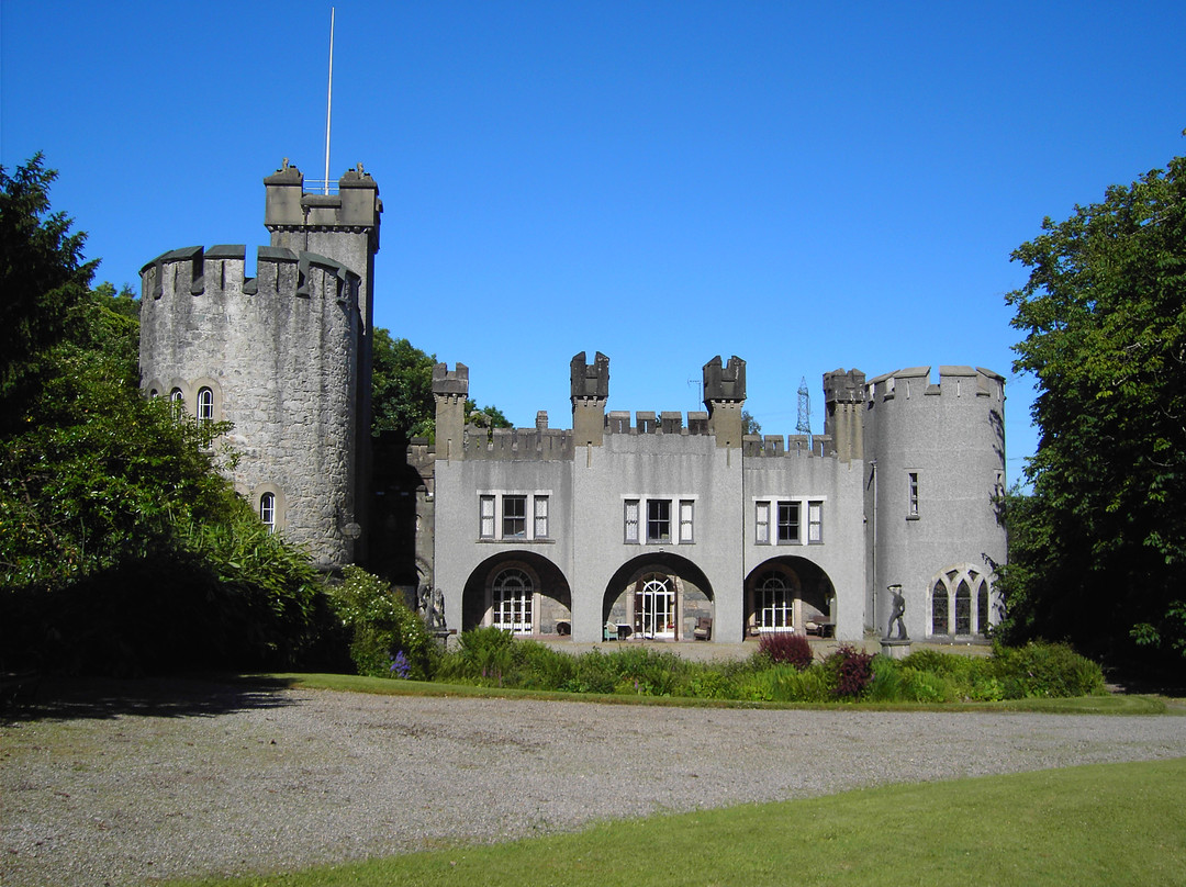 Bryn Bras Castle
