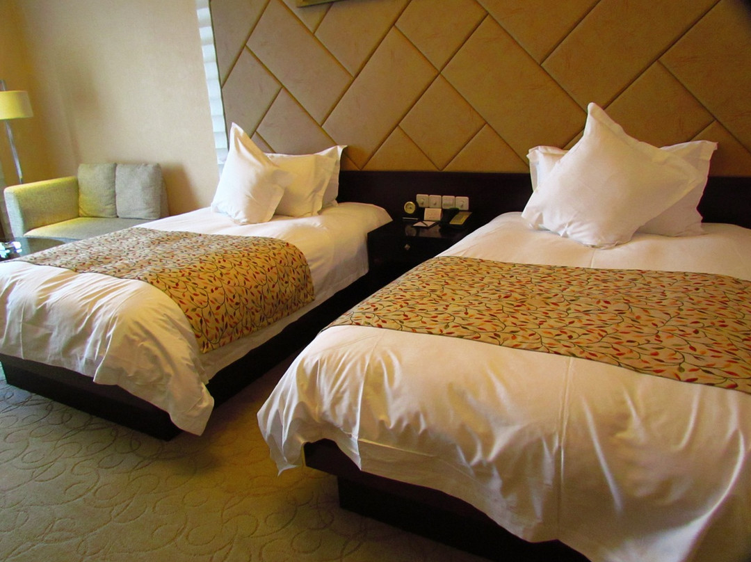 远洲大酒店主图