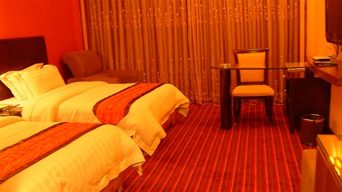 皇朝大酒店主图