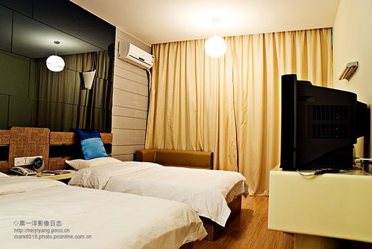 丹阳蓝色快舟新民东路店主图