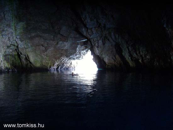 Blue Cave-Lustica必去景点