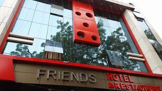 Friends Hotel & Restaurant