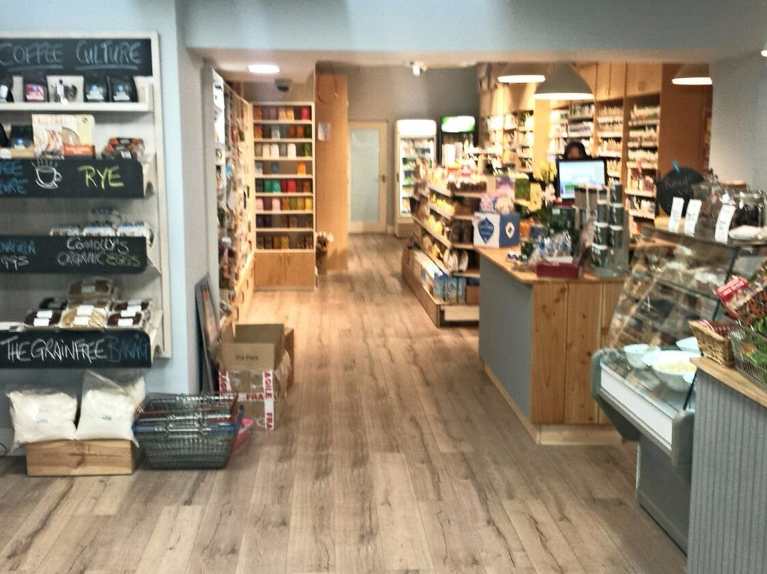 Sonas Health Foods and Cafe