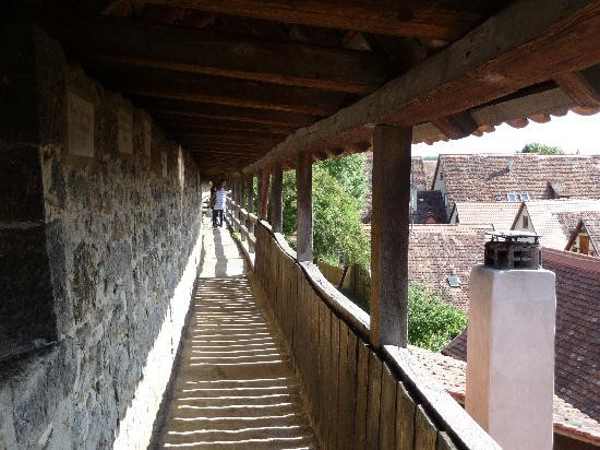 Town Walls景点图片