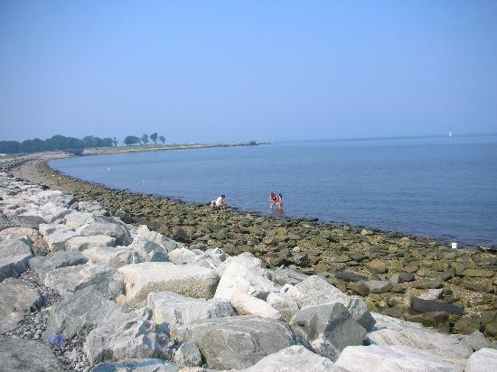 Colt State Park-布里斯托尔必去景点