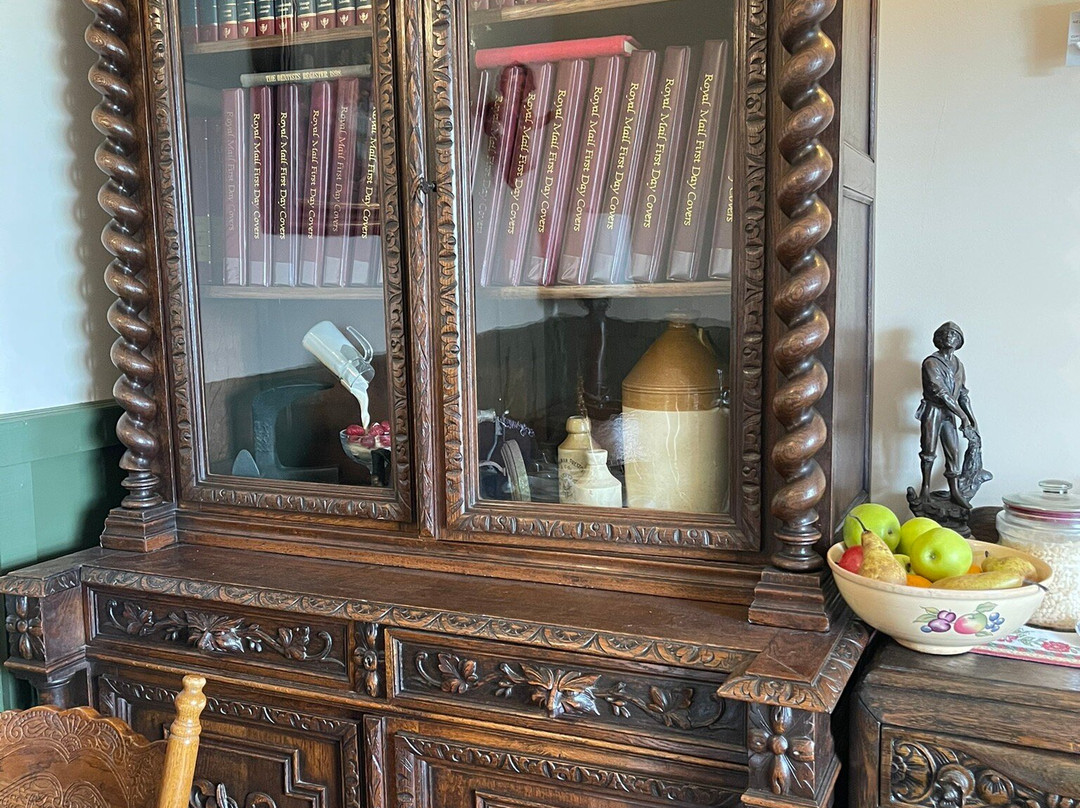 Rossmore Manor主图