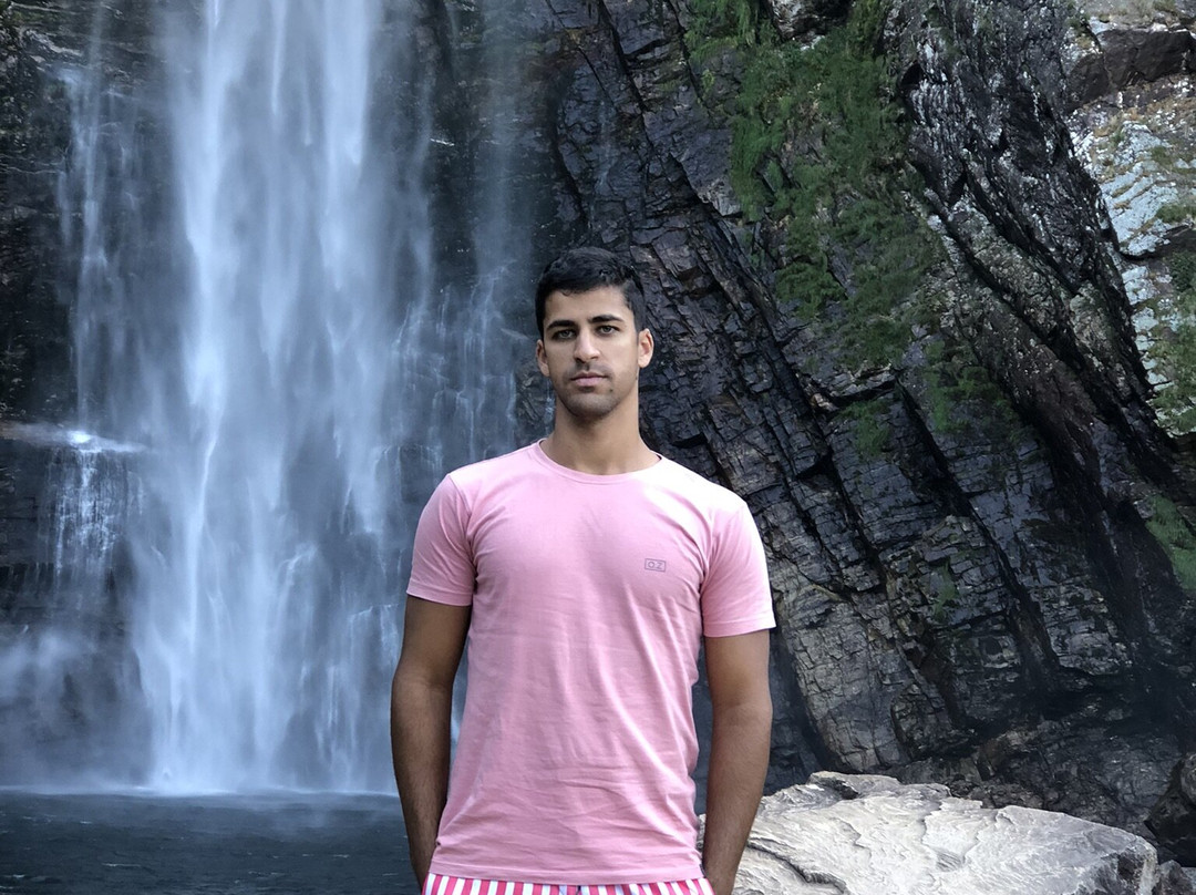Casca D'Anta Waterfall景点图片