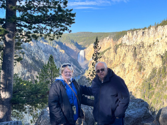 Private Tours of Yellowstone-西黄石镇必去景点